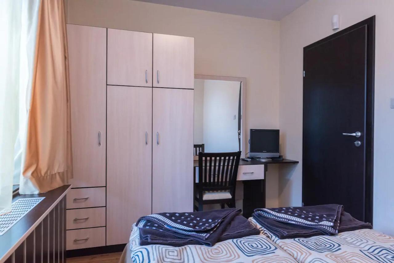 Charming, Fully-Furnished, 2-Bedroom Apartment Bansko Exterior photo